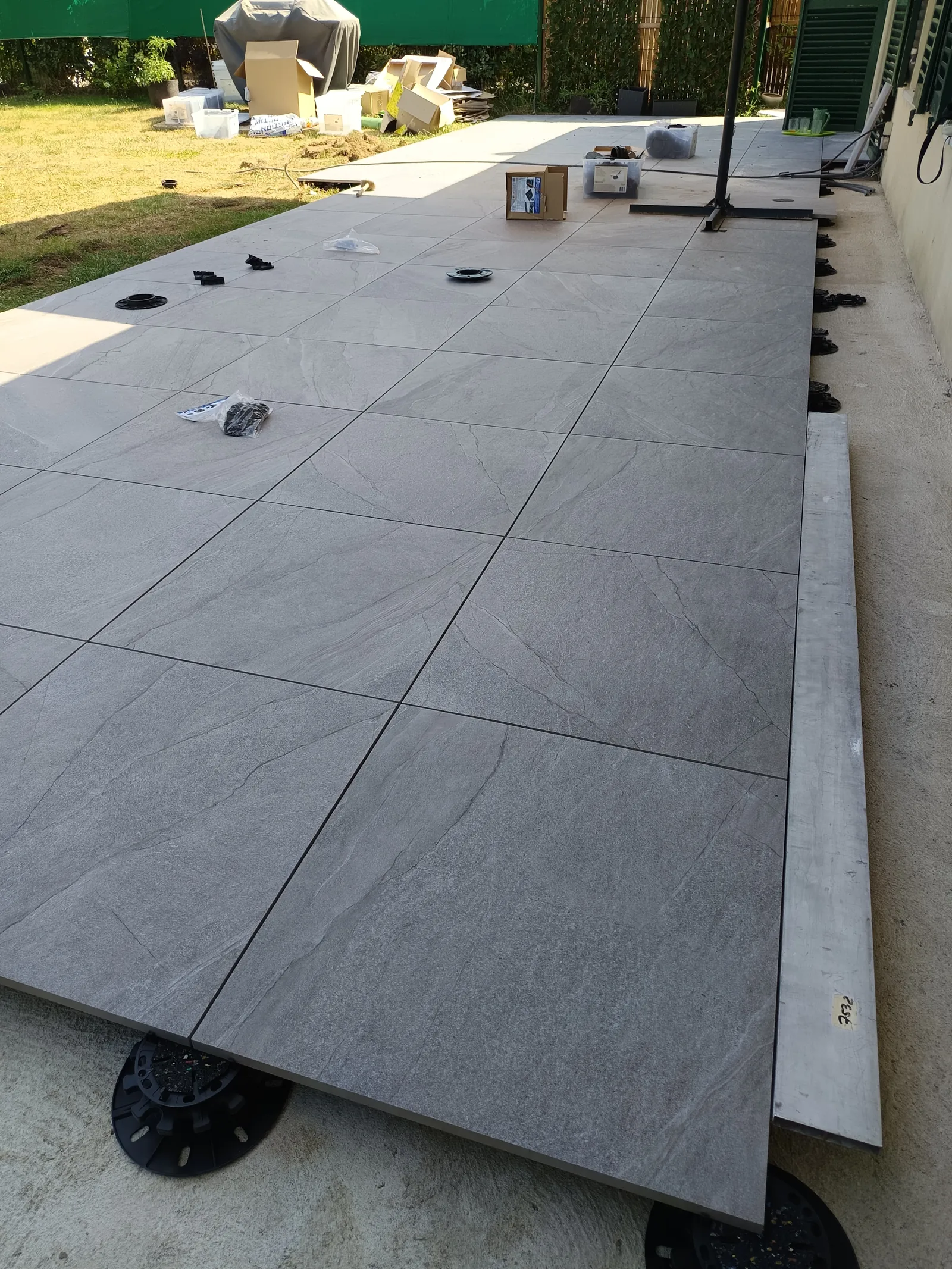 Carrelage sur plots